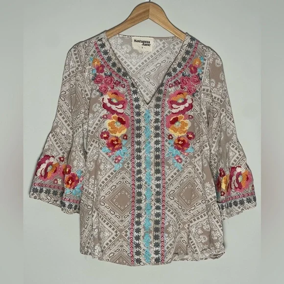 Savanna Jane | Embroidered Paisley Boho Bell Sleeve Top Size Small Festival - Picture 1 of 1